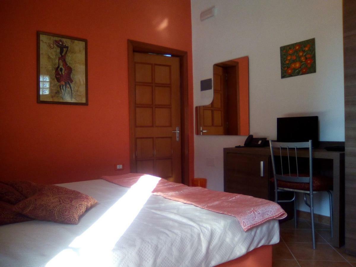 Casa Te La Bradamante Panzió Magliano Kültér fotó